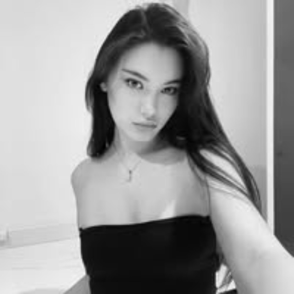 Meet your Posher, Adelyn